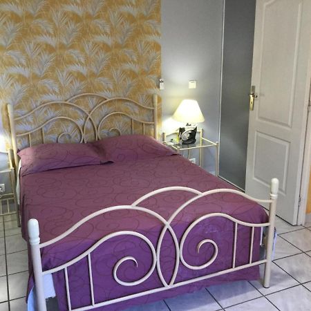 Mas Soleil Et Vignes Bed & Breakfast Saint-Hippolyte  ภายนอก รูปภาพ