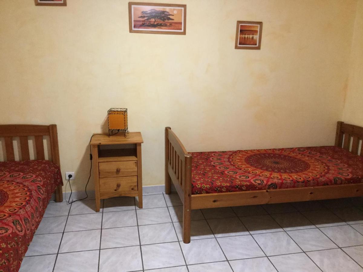 Mas Soleil Et Vignes Bed & Breakfast Saint-Hippolyte  ภายนอก รูปภาพ